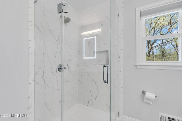 68 Jennifer Drive, Middletown, NJ 07701