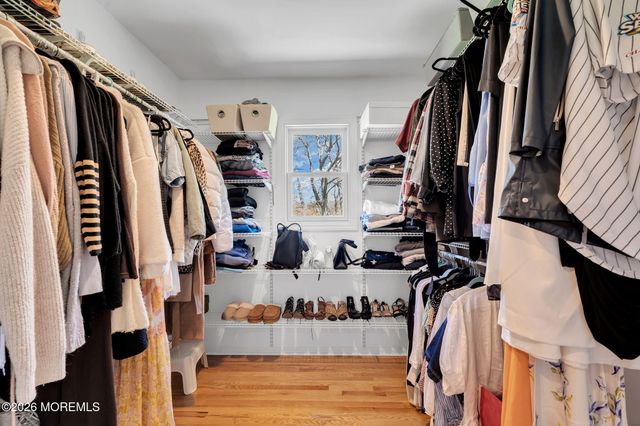 68 Jennifer Drive, Middletown, NJ 07701