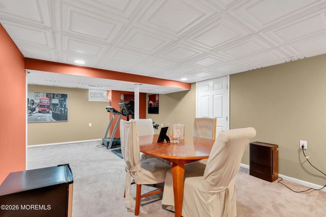 68 Jennifer Drive, Middletown, NJ 07701