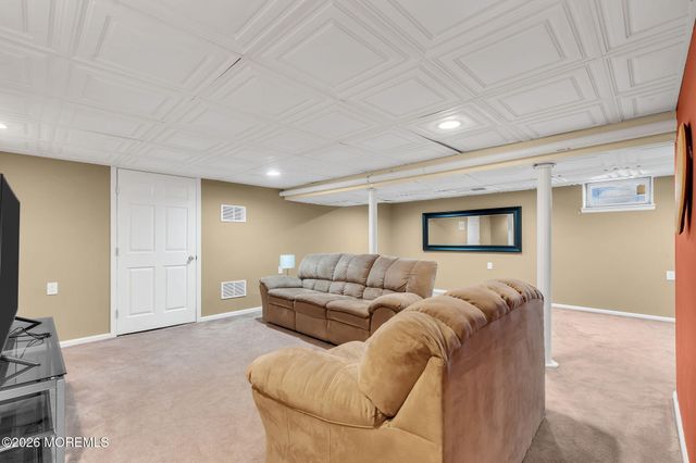 68 Jennifer Drive, Middletown, NJ 07701