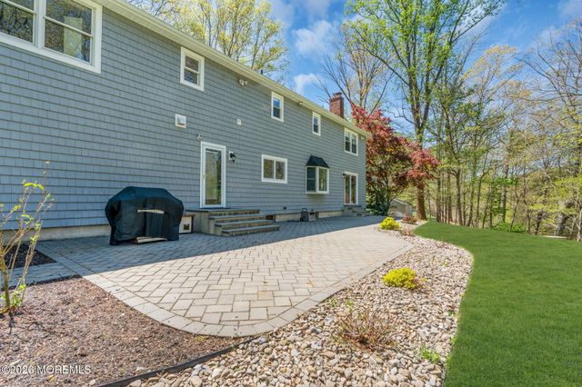 68 Jennifer Drive, Middletown, NJ 07701