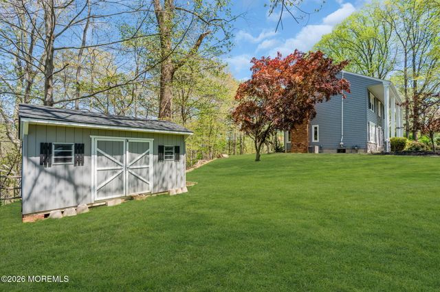 68 Jennifer Drive, Middletown, NJ 07701