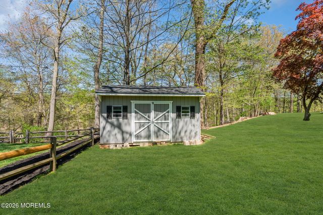 68 Jennifer Drive, Middletown, NJ 07701