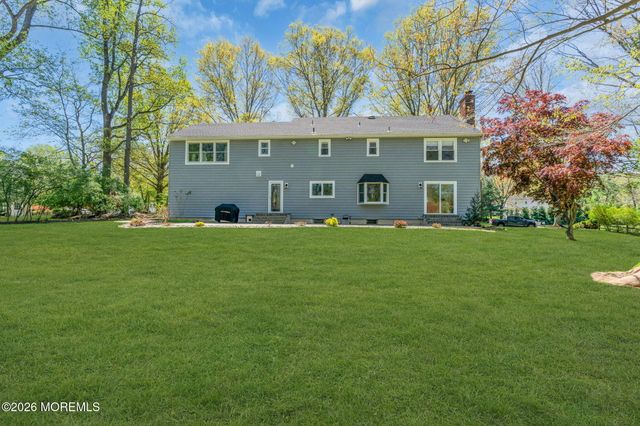 68 Jennifer Drive, Middletown, NJ 07701