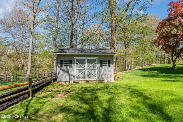 68 Jennifer Drive, Middletown, NJ 07701