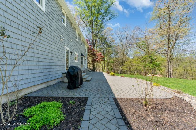 68 Jennifer Drive, Middletown, NJ 07701