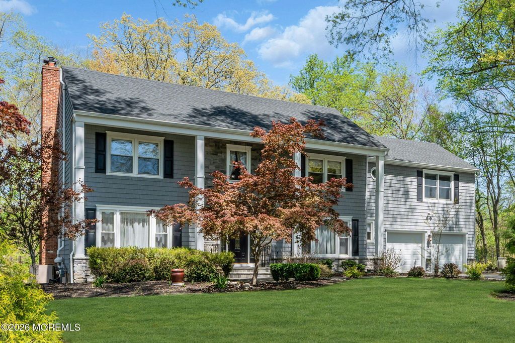 68 Jennifer Drive, Middletown, NJ 07701