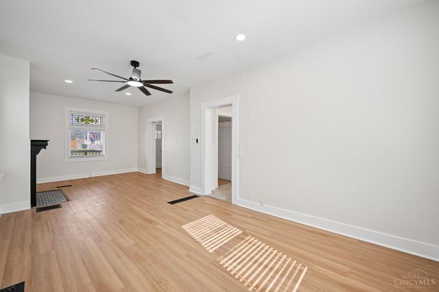 3336 Graydon Avenue, Cincinnati, OH 45207