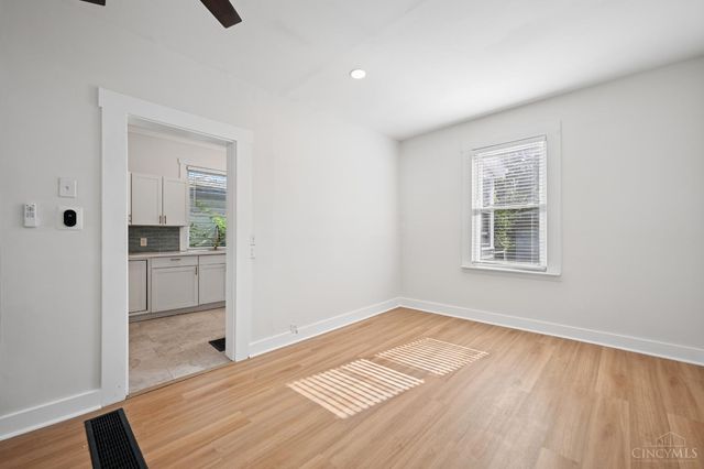 3336 Graydon Avenue, Cincinnati, OH 45207
