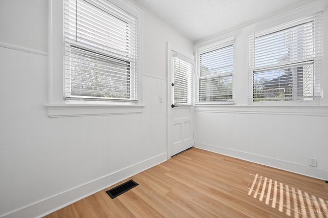 3336 Graydon Avenue, Cincinnati, OH 45207