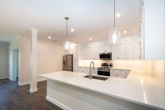 2 Proprietor's Drive 24, Marshfield, MA 02050