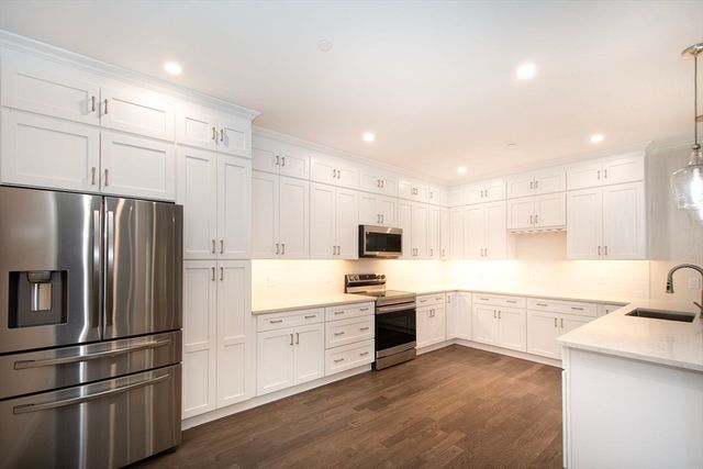 2 Proprietor's Drive 24, Marshfield, MA 02050