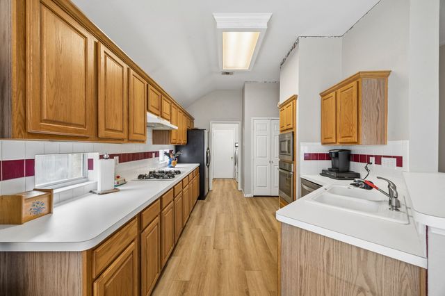 1467 Applewood Drive, Keller, TX 76248