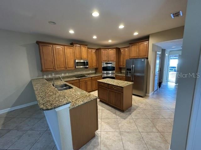 1079 GLENRAVEN LANE, Clermont, FL 34711