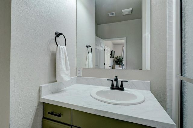 1008 NE 20 Street, Oklahoma City, OK 73111