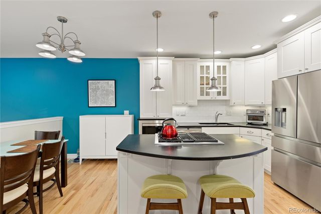 1651 N Franklin Street, Denver, CO 80218