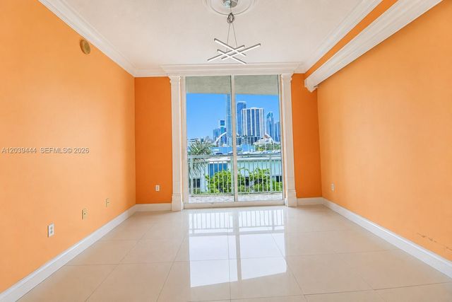 275 NE 18th St 504, Miami, FL 33132