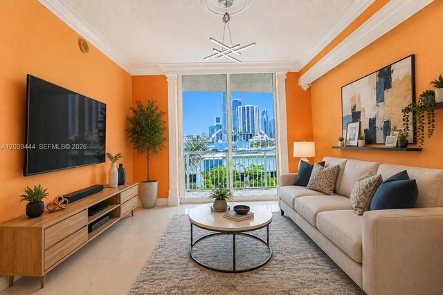 275 NE 18th St 504, Miami, FL 33132