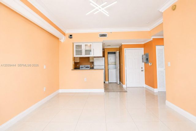 275 NE 18th St 504, Miami, FL 33132