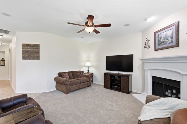 3237 Tamarack Lane, Denton, TX 76226
