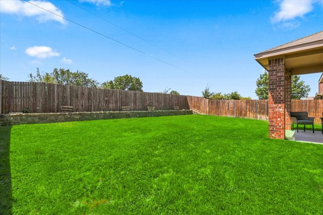 3237 Tamarack Lane, Denton, TX 76226