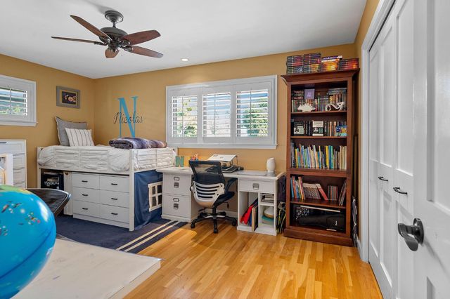 1548 Barnett Ct, Carmichael, CA 95608