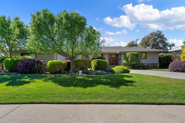 1548 Barnett Ct, Carmichael, CA 95608