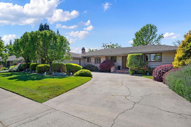 1548 Barnett Ct, Carmichael, CA 95608