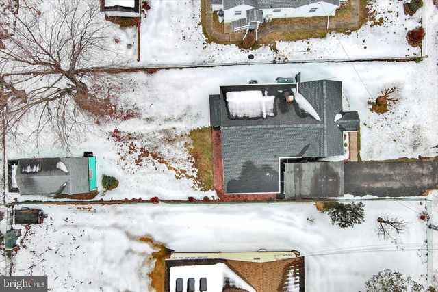 322 SASSAFRAS RD, Baltimore, MD 21221