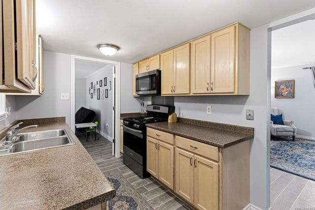 1006 CERRO ALTO DR, San Antonio, TX 78213