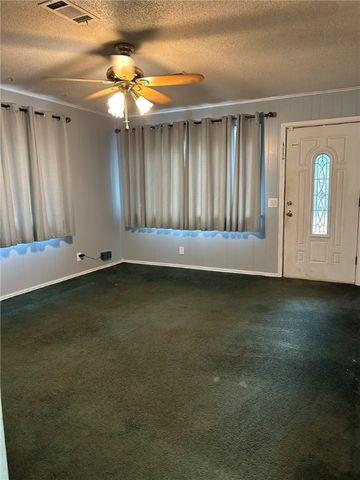 1126 N Detroit Avenue, Russellville, AR 72801