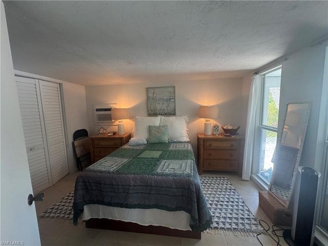 201 White Pelican DR, Captiva, FL 33924