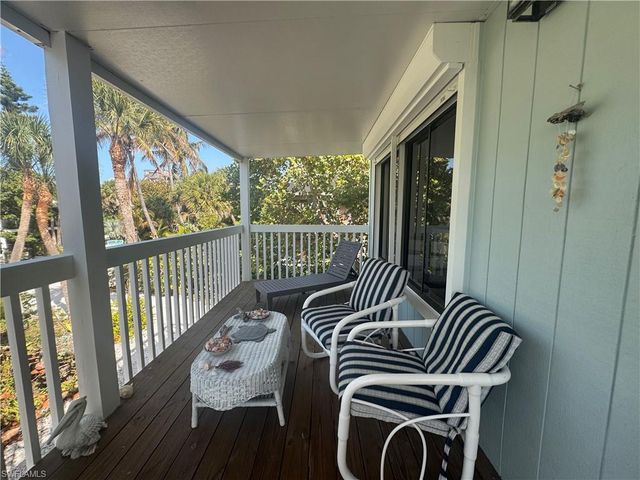 201 White Pelican DR, Captiva, FL 33924