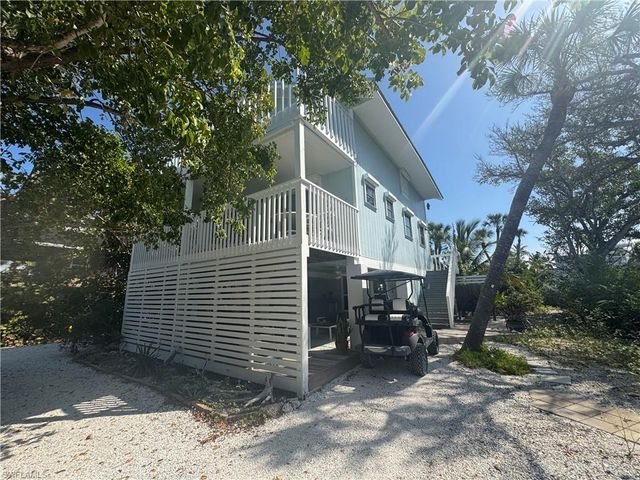 201 White Pelican DR, Captiva, FL 33924