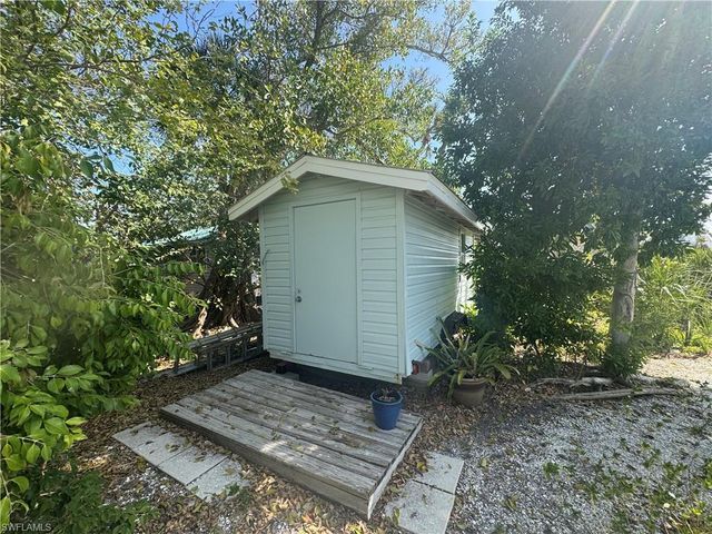 201 White Pelican DR, Captiva, FL 33924