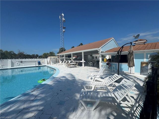 201 White Pelican DR, Captiva, FL 33924