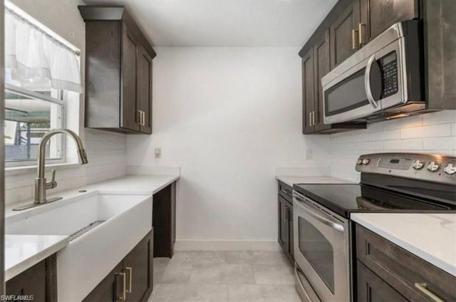 1948 46th ST SW, Naples, FL 34116