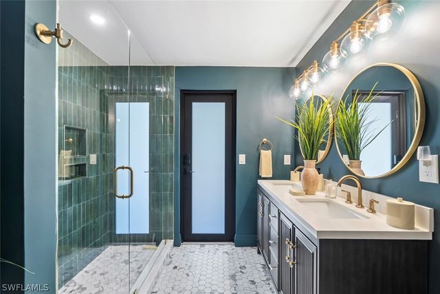 4222 Crayton RD, Naples, FL 34103