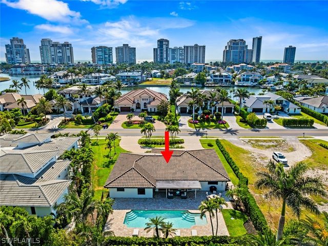 4222 Crayton RD, Naples, FL 34103