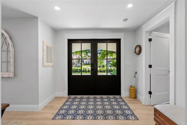 4222 Crayton RD, Naples, FL 34103