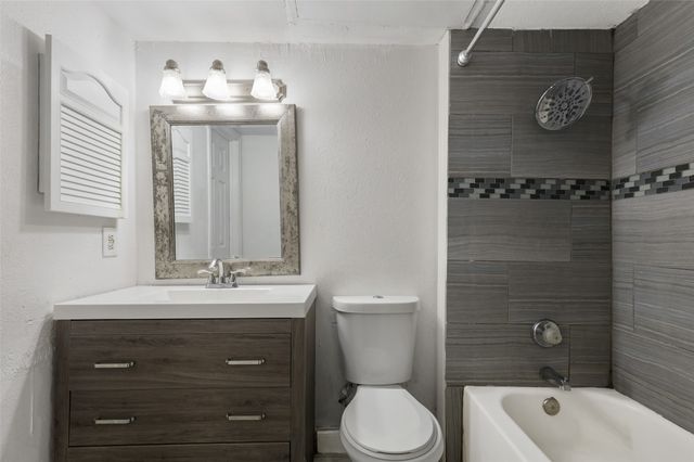 2312 Balsam Drive A105, Arlington, TX 76006