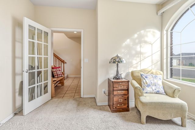 8703 Webster Ave, Yakima, WA 98908