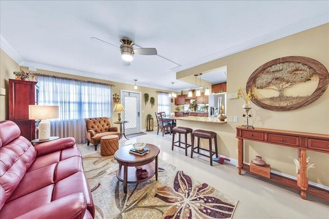 2047 Wolverton C 2047, Boca Raton, FL 33434