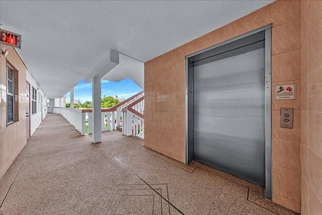 2047 Wolverton C 2047, Boca Raton, FL 33434