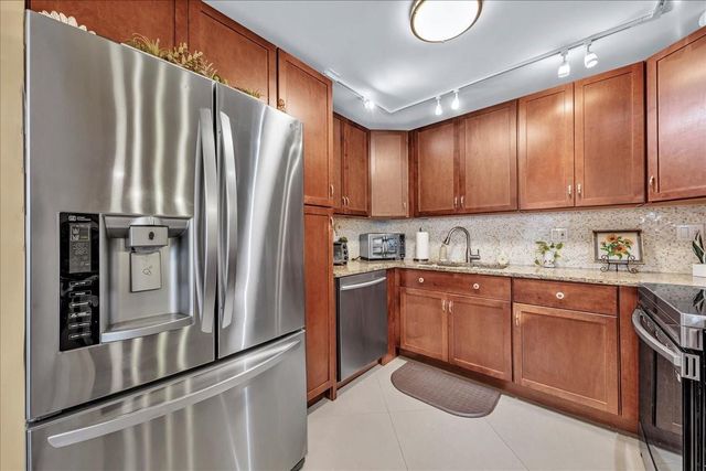 2047 Wolverton C 2047, Boca Raton, FL 33434