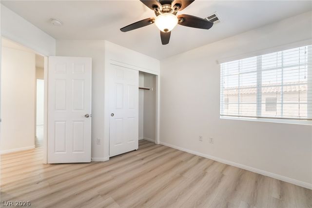 9149 White Rock Peak Street, Las Vegas, NV 89113