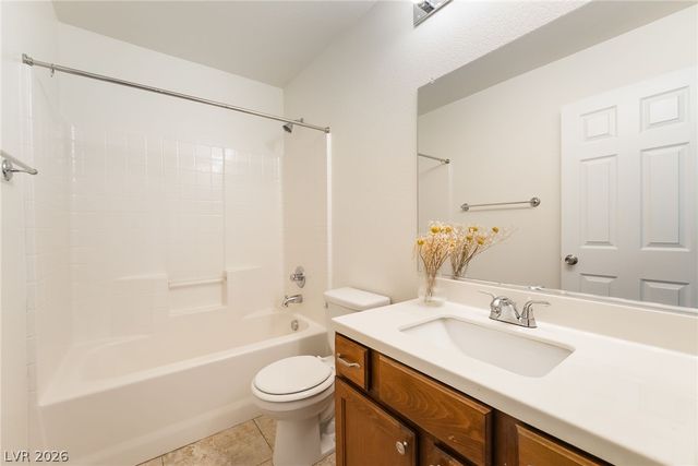 9149 White Rock Peak Street, Las Vegas, NV 89113