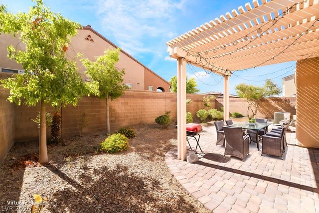 9149 White Rock Peak Street, Las Vegas, NV 89113