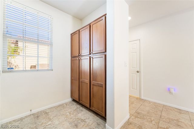 9149 White Rock Peak Street, Las Vegas, NV 89113