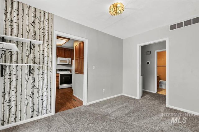 1917 S Atlantic St, Boise, ID 83705